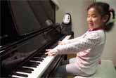 5-Year-Old Plays Johann Sebastian Bach's Prelude No.6 in D Minor